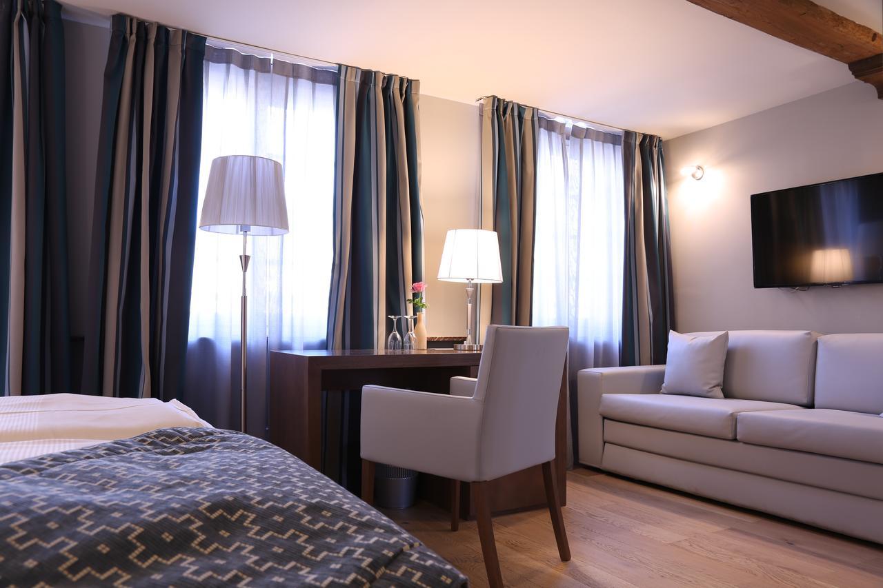 Markthotel วาเรนดอร์ฟ ภายนอก รูปภาพ